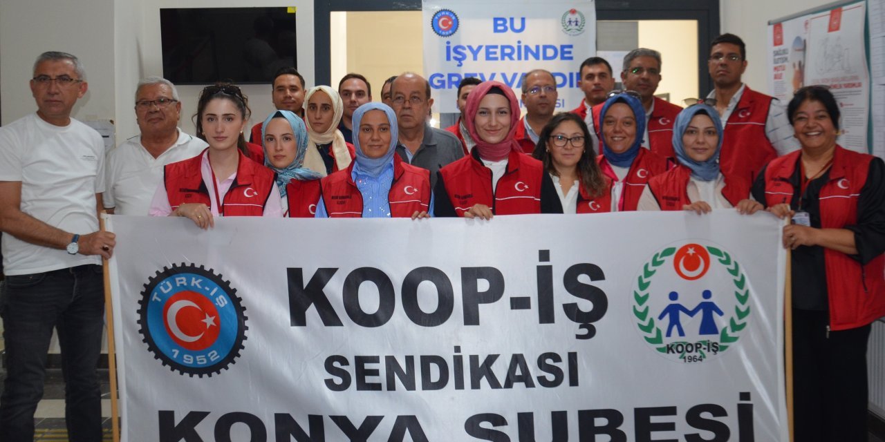Konya'da Memurlar Grevde: “Ücret Zammında Yok Sayılıyoruz”