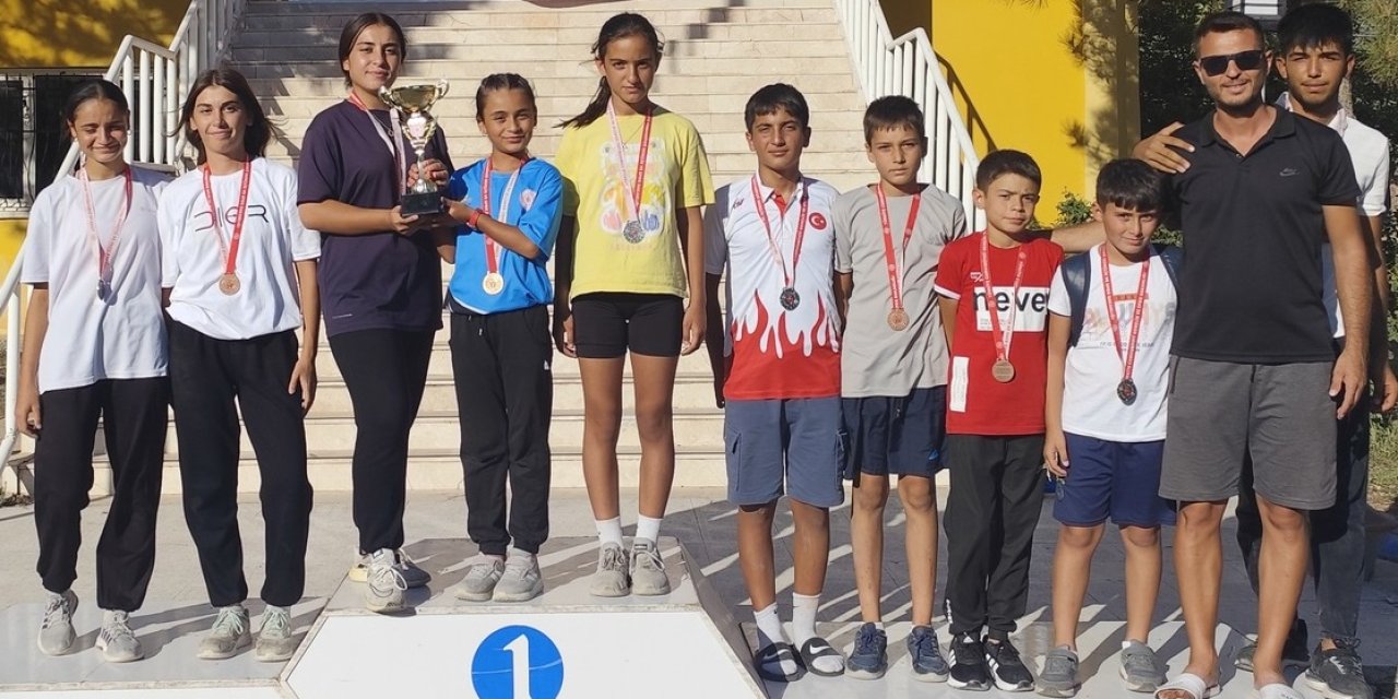 Eskil Atletizm Takımı, İl Seçmelerinde Şampiyon Oldu