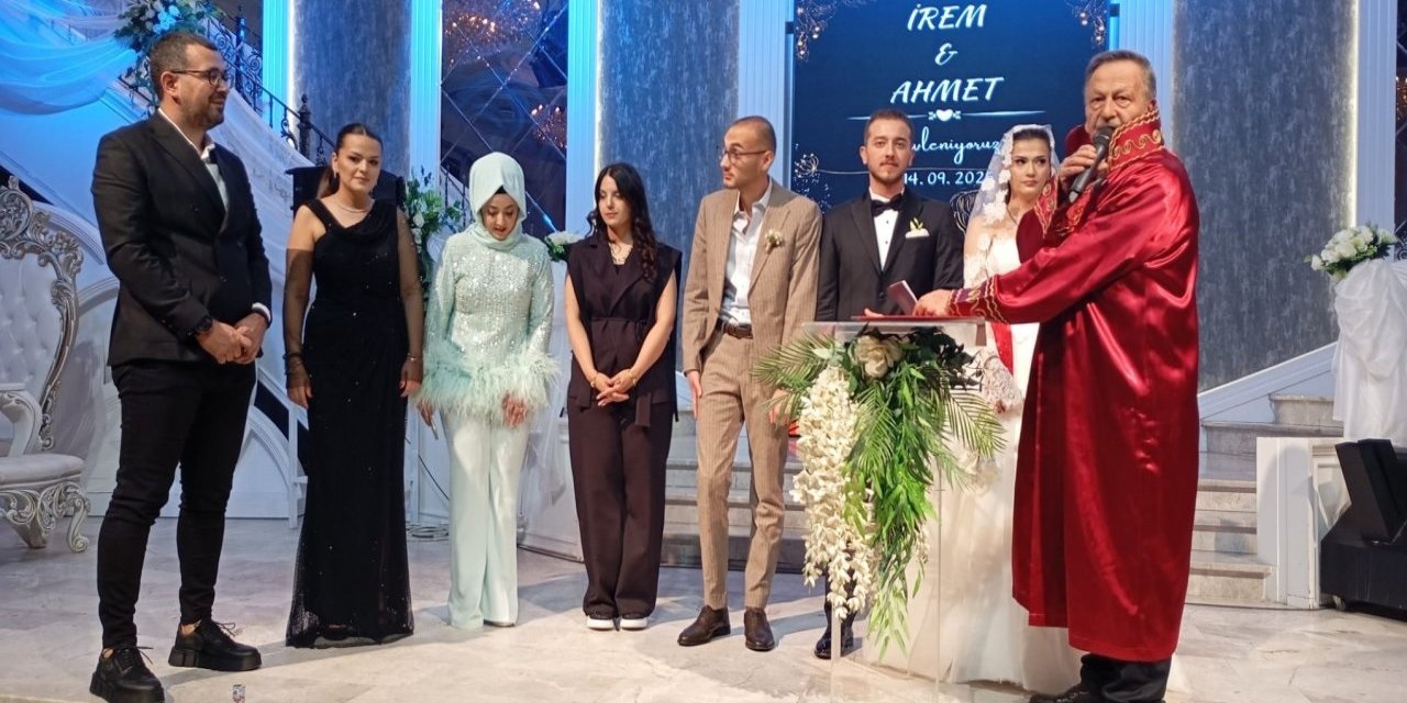 Çağlak ve Atar Ailelerinin Mutlu Günü: İrem ile Ahmet Dünyaevine Girdi