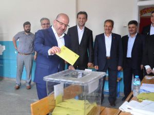 AK Parti Milletvekili Baloğlu Oyunu Kullandı