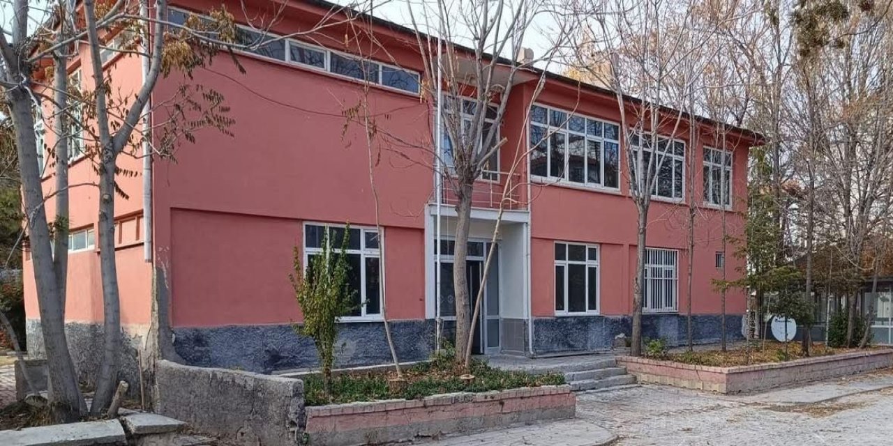 Başkan Zavlak’tan Eskil Futboluna Destek! Turnuvada Önemli Değişiklik