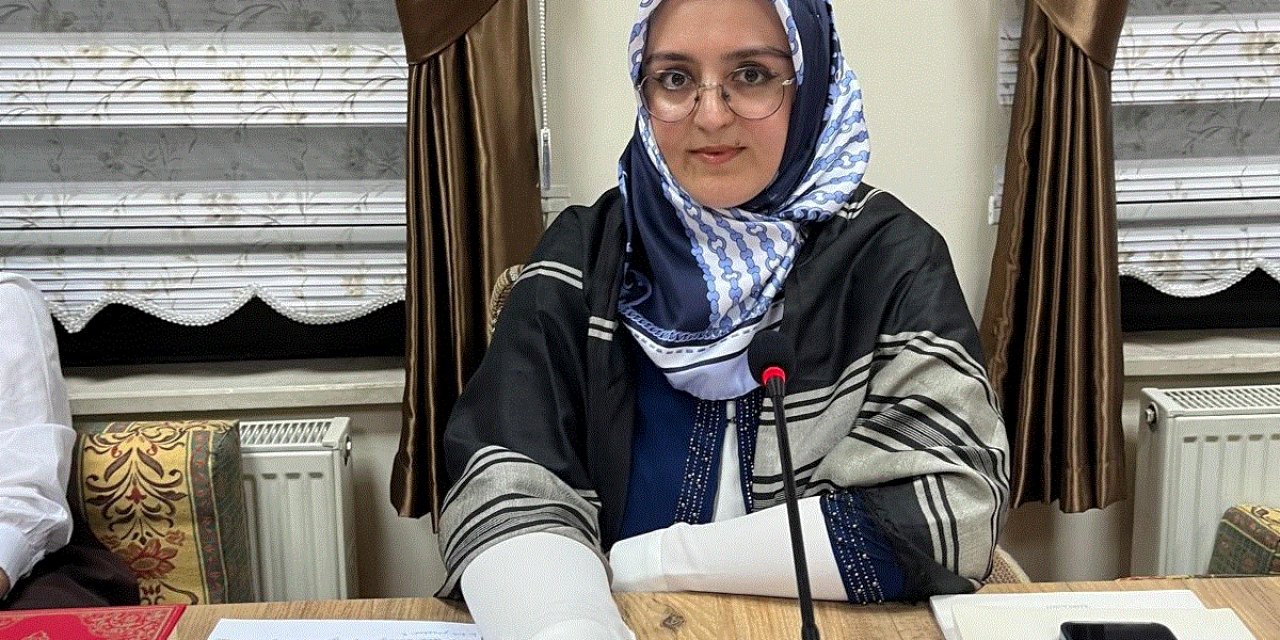 Sanat Tarihçisi Sariye Uçar’dan Karabağ Aşireti Sunumu