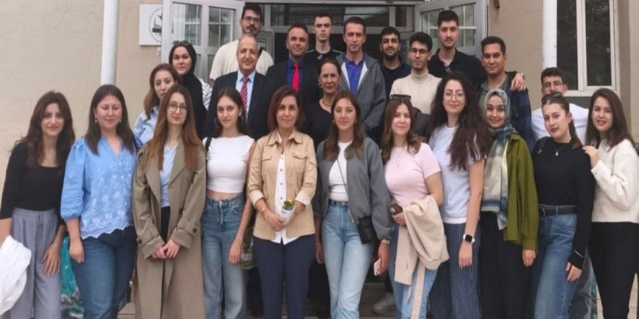 Sanat Koridoru Projesiyle Özel Eğitimde Sanat ve Toplumsal Sorumluluk Buluştu