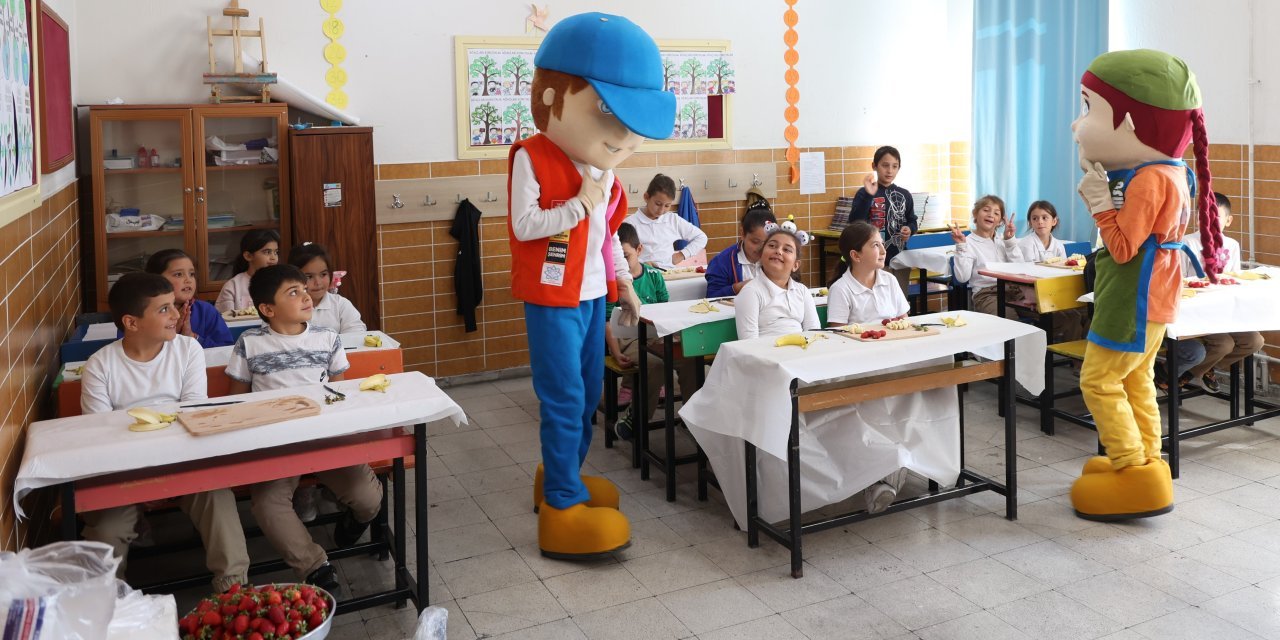Konya’da Dünya Gıda Günü’nde Öğrencilere Sağlıklı Beslenme ve Hijyen Eğitimi
