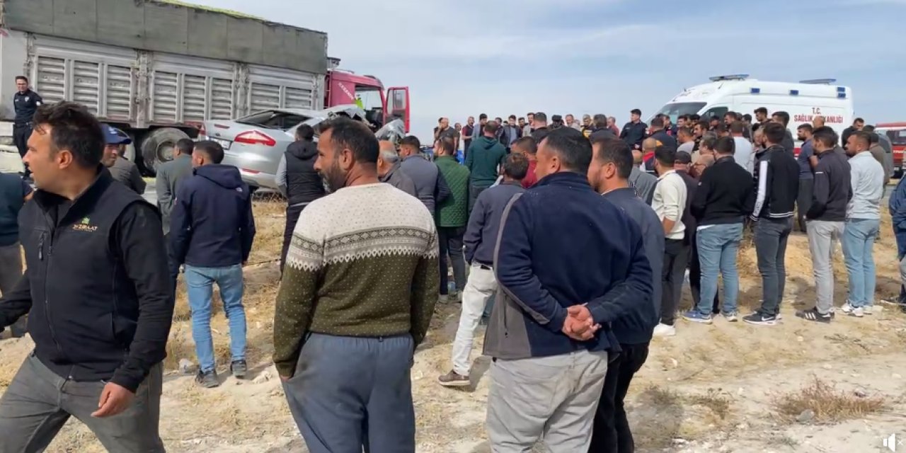 Kaderin Böylesi! Oğlunu Kazada Kaybeden Baba, 6 Gün Sonra Aynı Yerde 2 Kardeşiyle Kazada Öldü