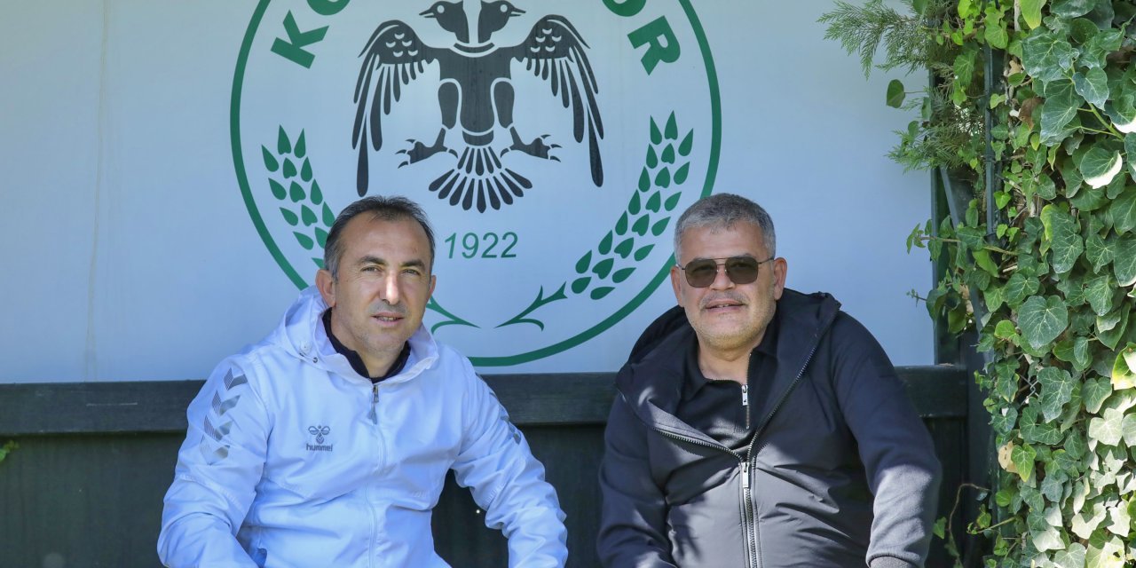 Başkan Ömer Atiker, Konyaspor Teknik Ekibi ve Futbolcularla Moral Görüşmesi Yaptı