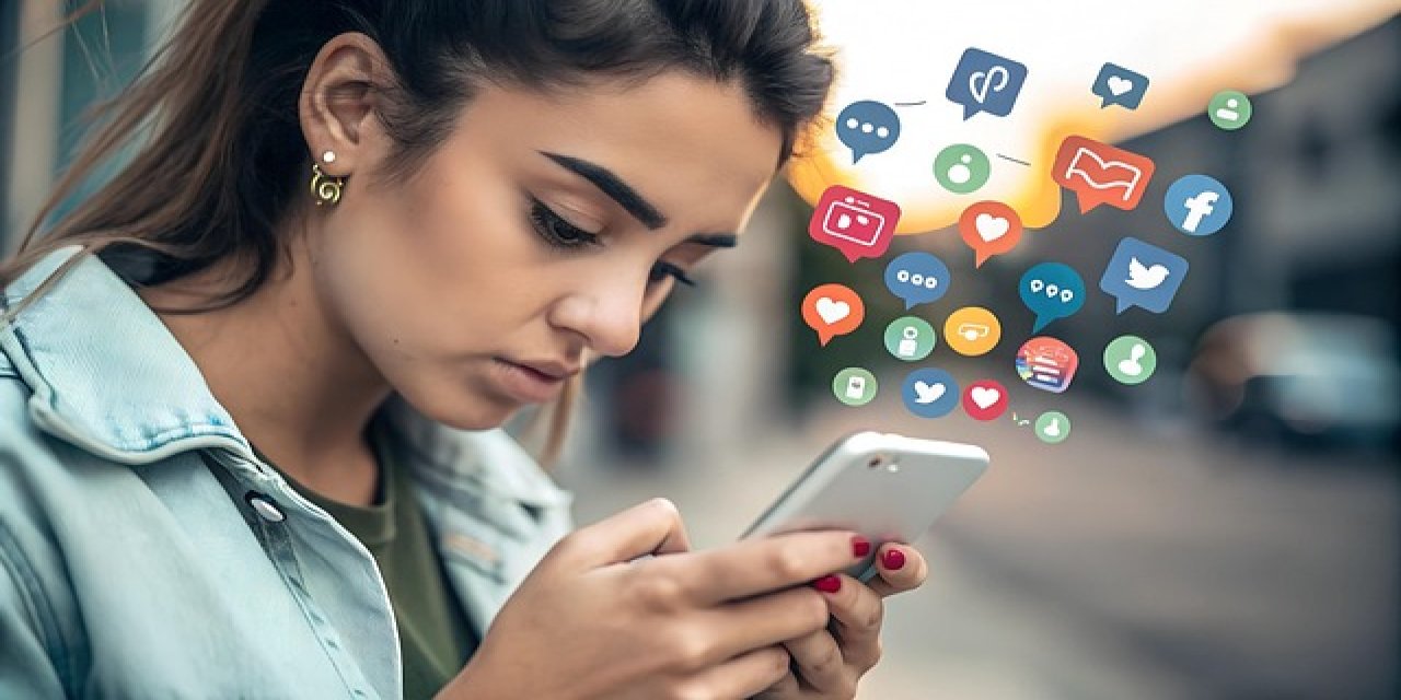 Sosyal Medyada Yorum Yaparken Dikkat: Binlerce TL Ceza