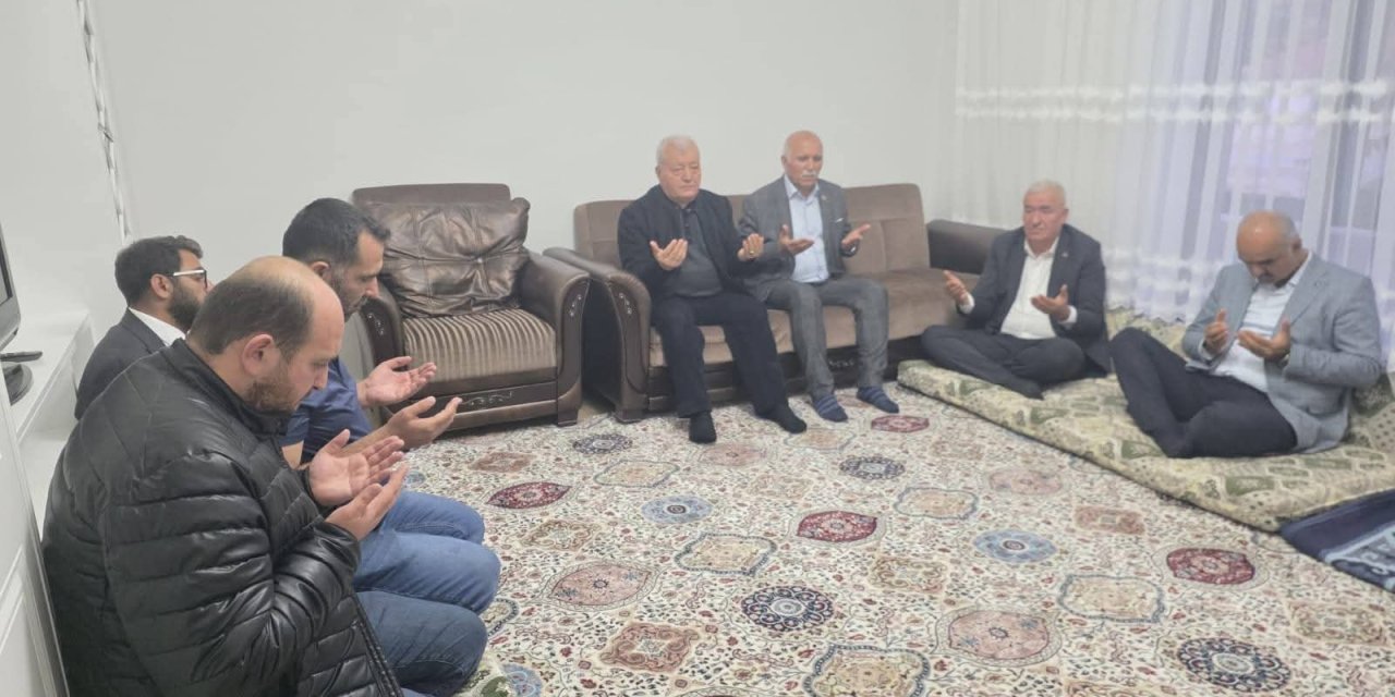 MHP Heyetinden Kılıçer Ailesine Taziye Ziyareti