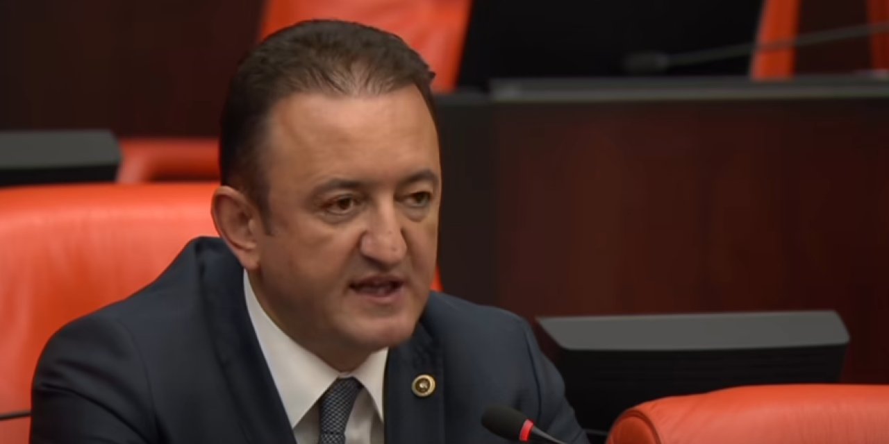 CHP’li Barış Bektaş: “Pancar üreticisi aracıların insafına bırakıldı”