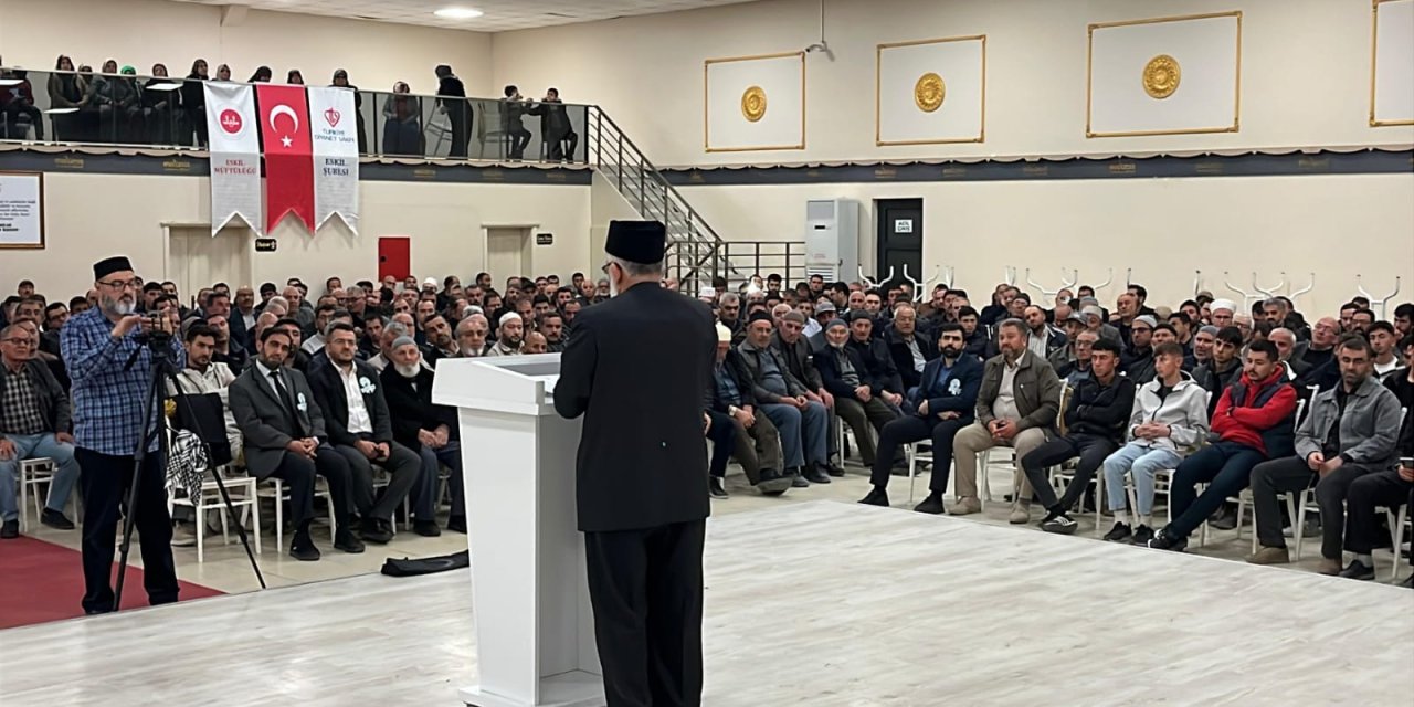 Eskil’de Mevlid-i Nebi Programı: “Hz. Peygamber ve Aile Ahlakı” Konferansı