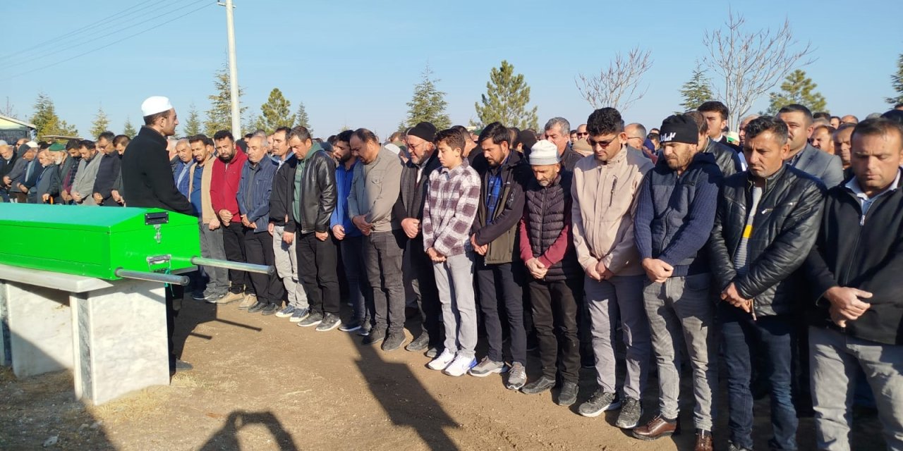 Acımız Büyük! Fatih Gültekin Böğet'te Toprağa Verildi