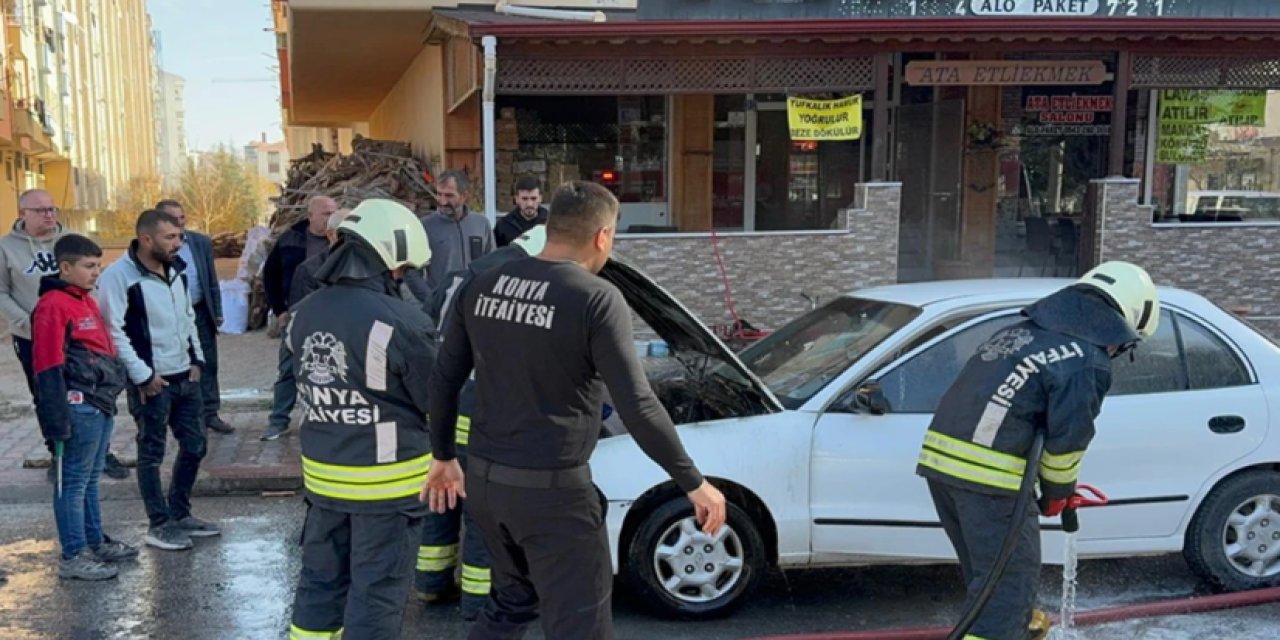Seyir Halindeki Otomobil Alev Aldı