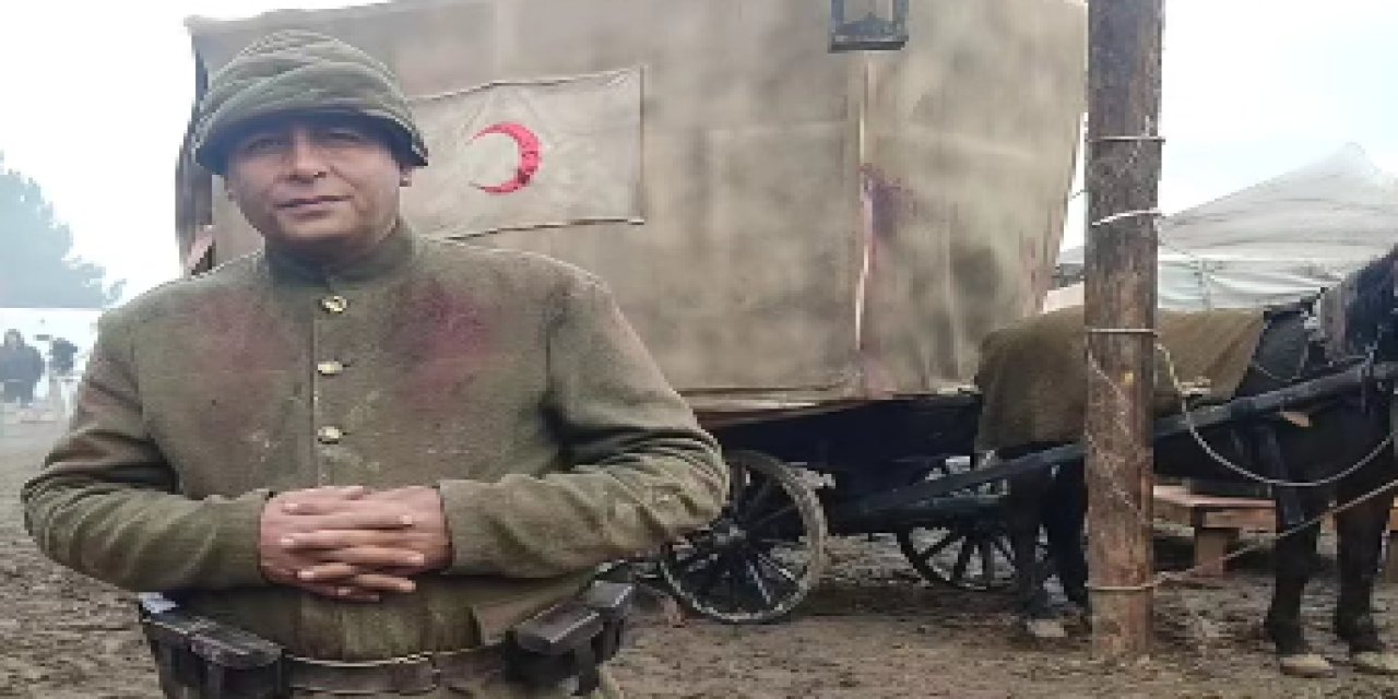 Tokat’ta Eskilli Öğretmen Erol Köse, “Onbeşliler” Dizisinde Cephe Askerini Canlandırdı