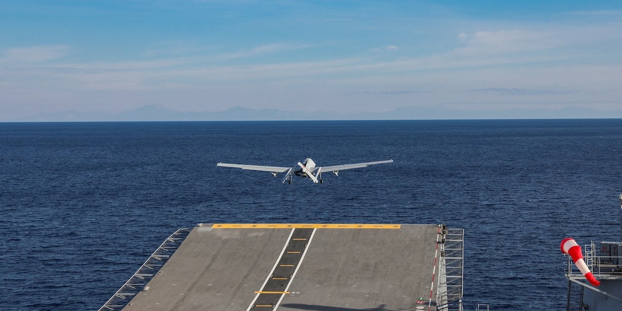 Mavi Vatan’da Tarihi Test: Bayraktar TB3, Albatros-S KİDA’yı Uzaktan Yönetti