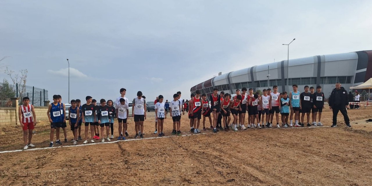 Eskilli Sporcuların Yer Aldığı Aksaray İl Karması Finale Yükseldi