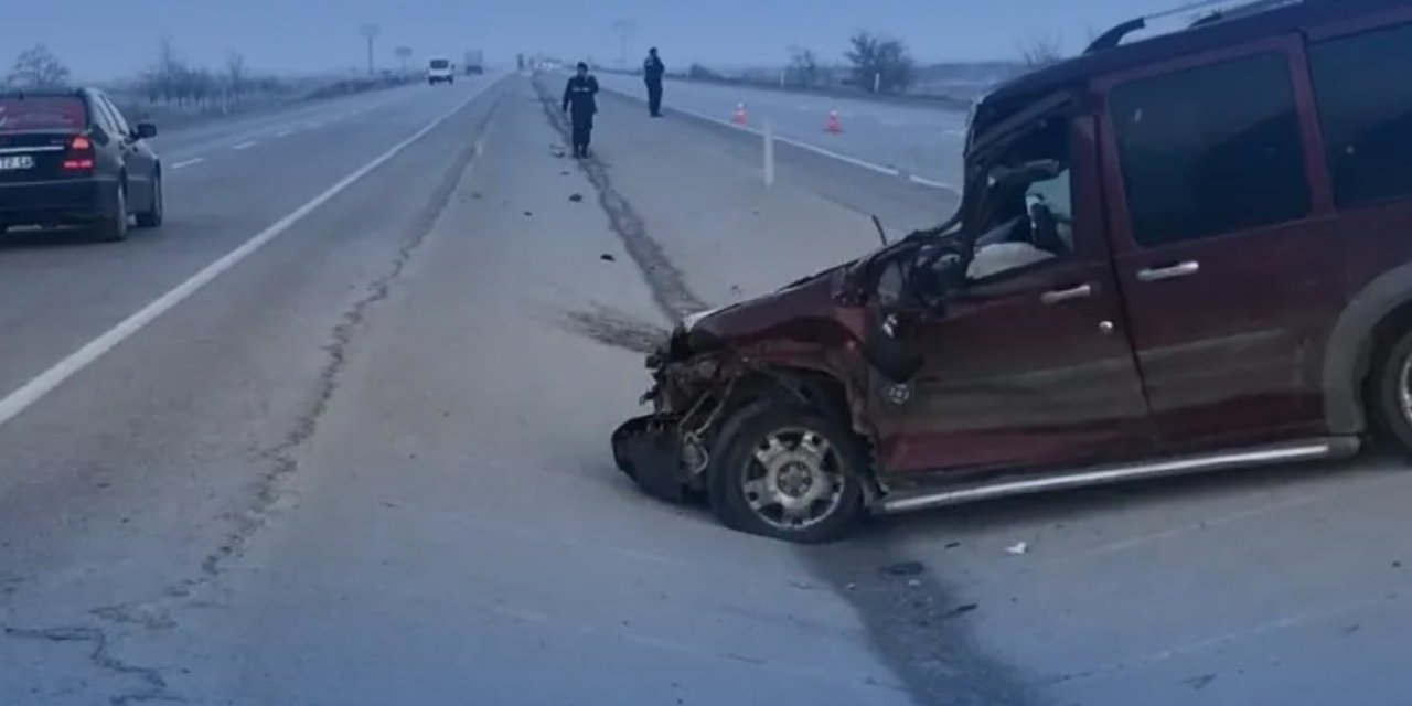 Ereğli’de Feci Kaza: Hafif Ticari Araç Takla Attı, 1 Yaralı