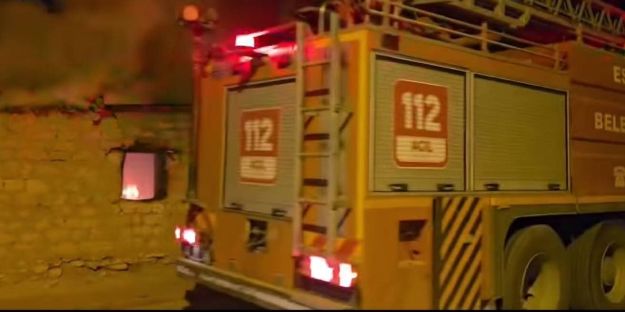 Eskil'de Metruk Binada Yangın Paniği