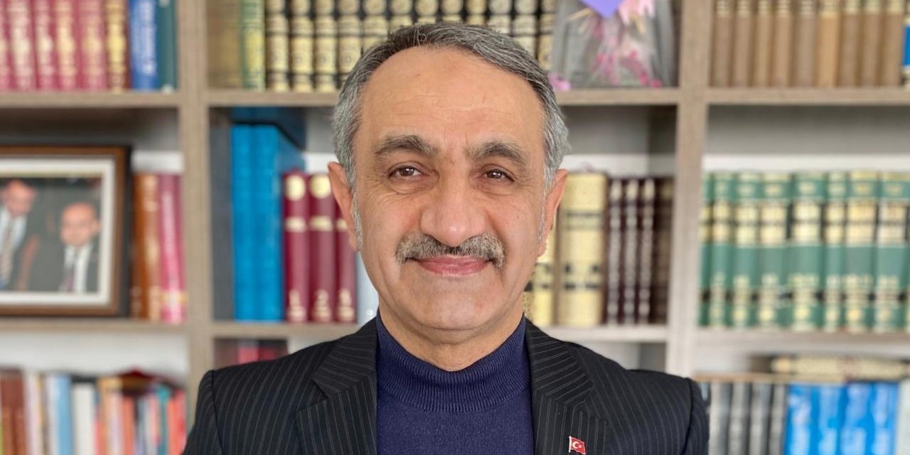 Dr. Cemil Paslı: “Yazmak, Okumanın ve Dinlemenin Şükrüdür”