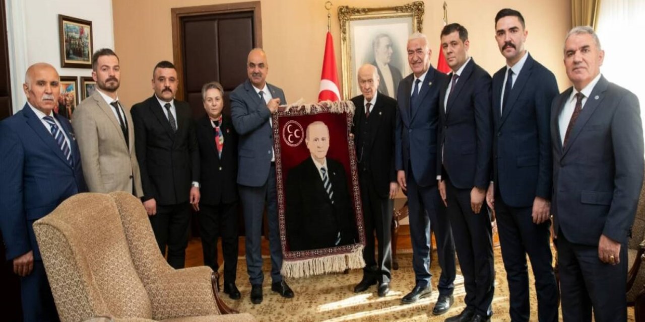MHP Aksaray, Bahçeli’nin Grup Konuşmasını TBMM’de Yerinde Dinledi