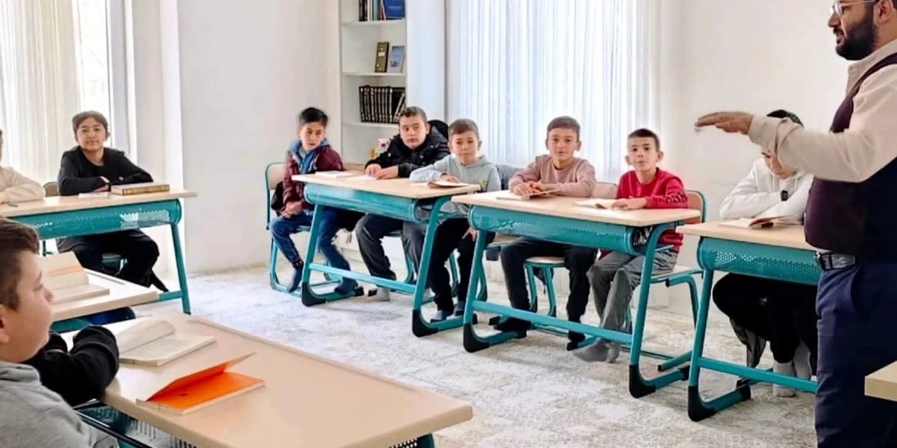 Sultanhanı’nda “Gençliğe Değer Ara Kampı” Devam Ediyor