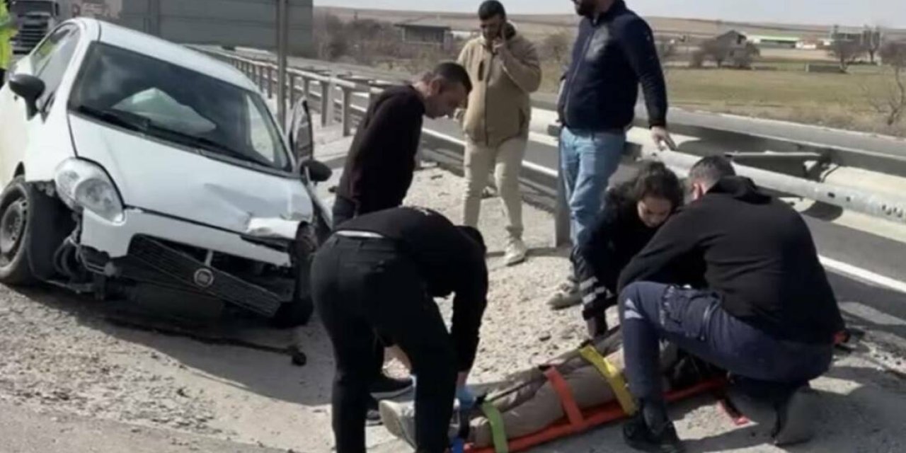 Aksaray–Nevşehir Karayolunda Kaza: Genç Sürücü Yaralandı