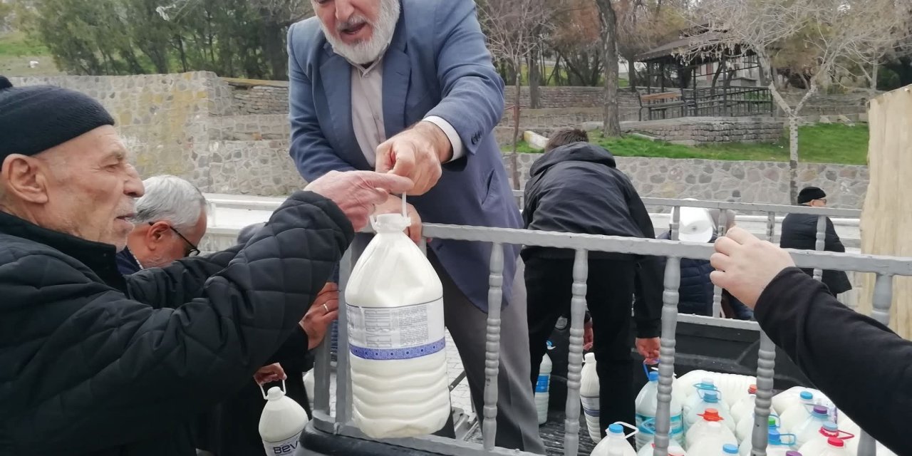 Karapınar’da Örnek Davranış: 20 Ton Süt Vatandaşlara Ulaştı