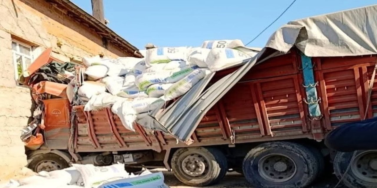 Konya’da Feci Kaza! Kontrolden Çıkan Kamyon Duvara Çarptı: Sürücü Ağır Yaralı