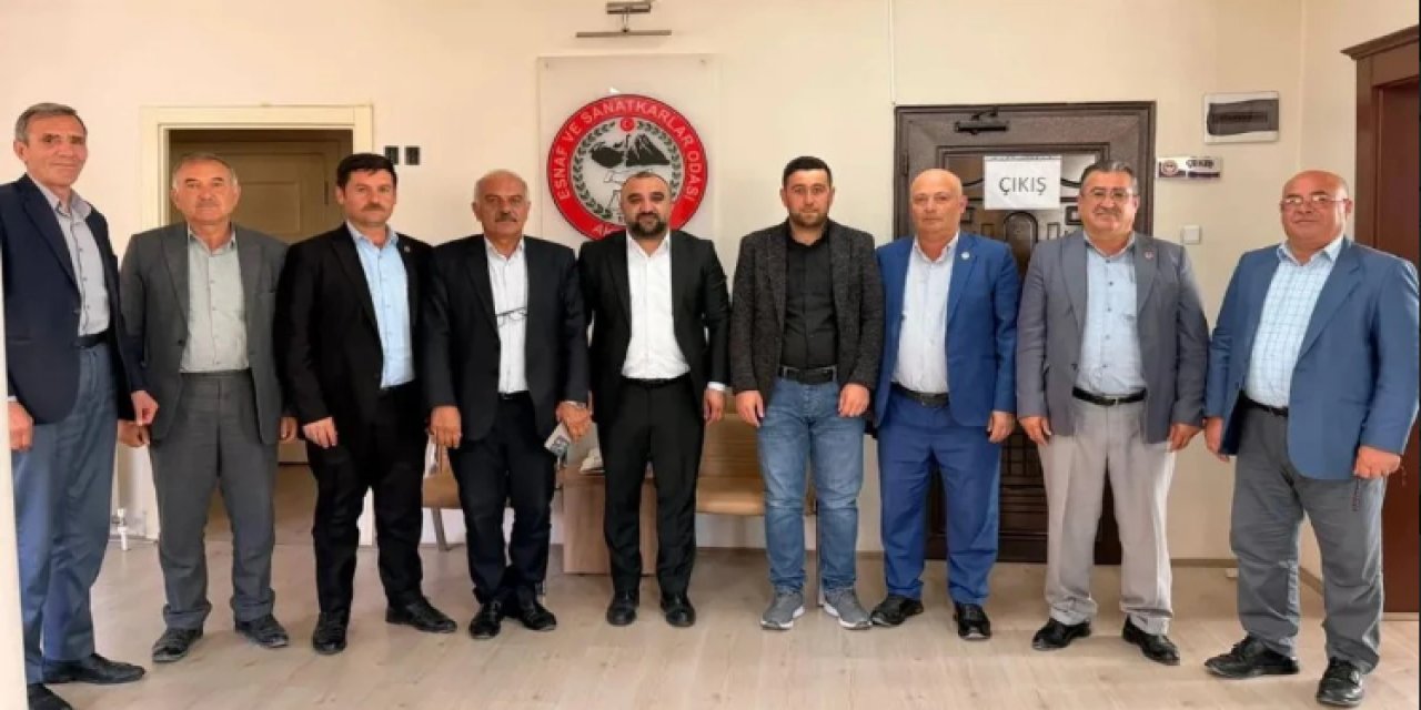 Eskil’de Muhtarlardan Başkan Güler’e Ziyaret: İş Birliği Mesajı