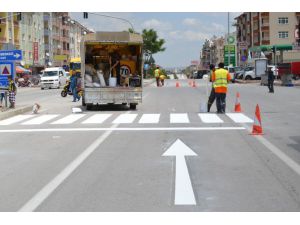 Kulu’da Yol Çizgileri Yenileniyor