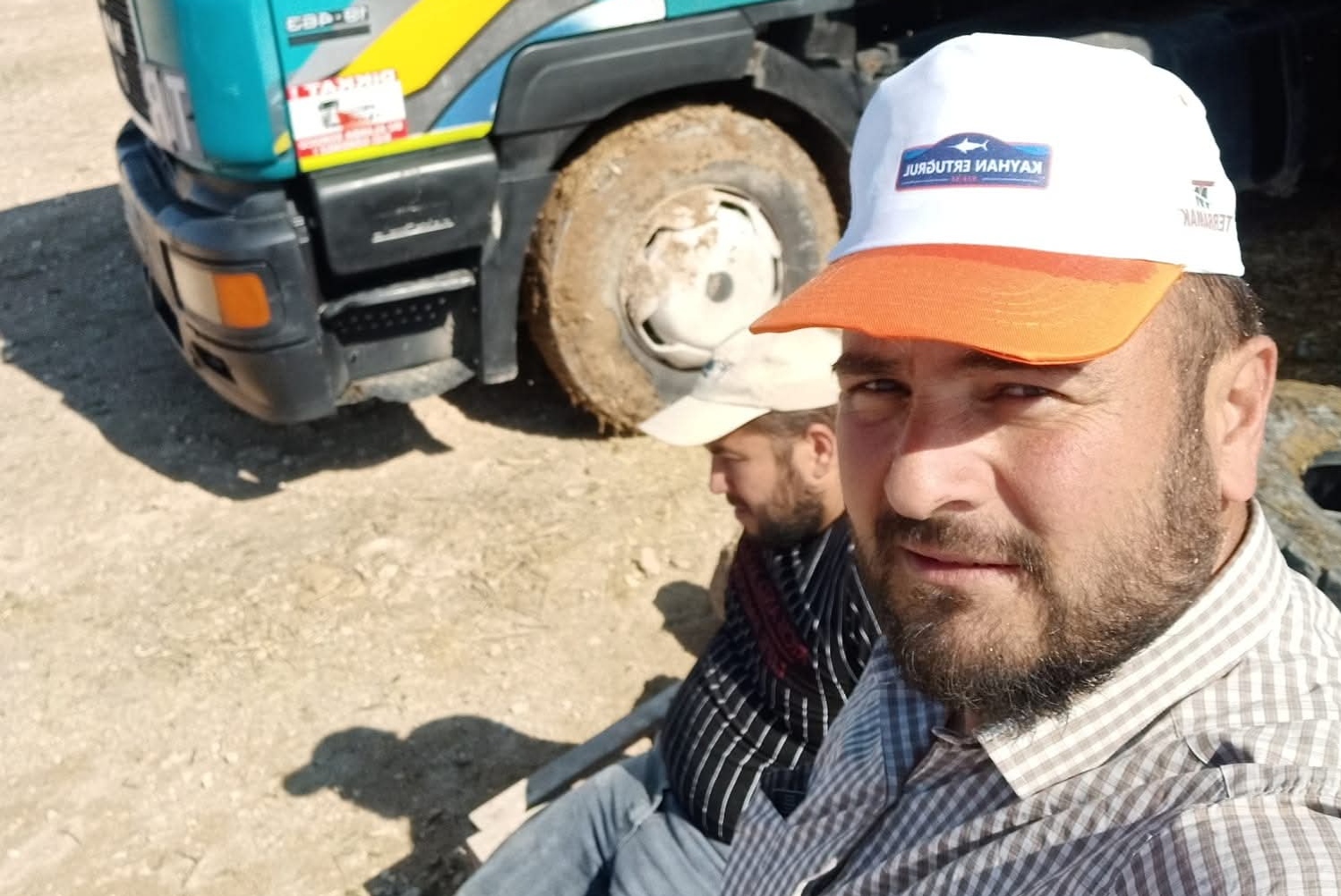 Eskil Gölbez'den Ali Öğüt İş Kazasında Ağır Yaralandı
