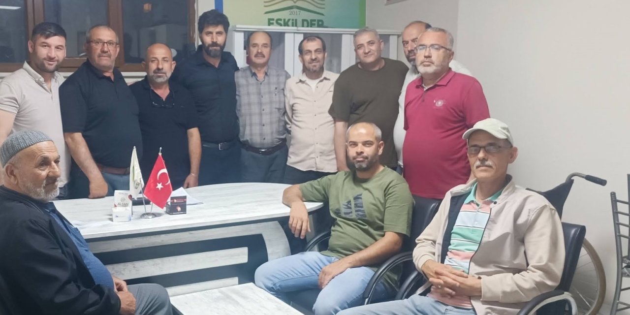 ESKİLDER'de Görev Değişimi: Başkanlık Görevi Hacı Veli Uzun’a Devredildi
