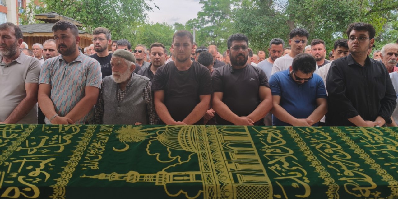 Rasim Çakın Son Yolculuğuna Uğurlandı: Eğitim Camiası Yasta