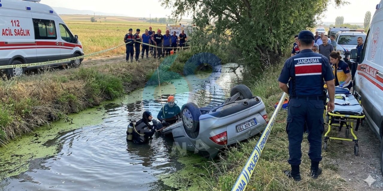 Aksaray'da Kanala Düşen Otomobilde 2 Kişi Hayatını Kaybetti