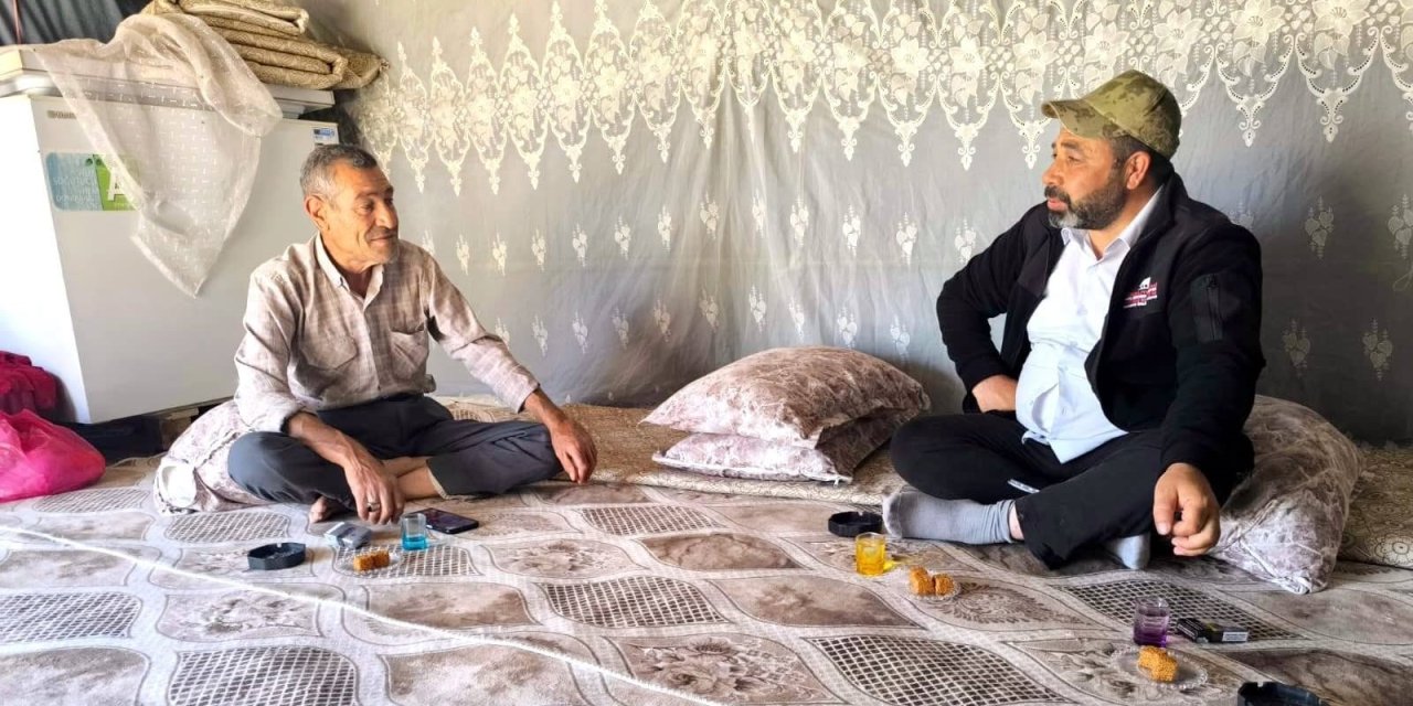 AK Parti Eskil İlçe Başkanı Bayram Yalvaç’tan Tarım İşçilerine Ziyaret