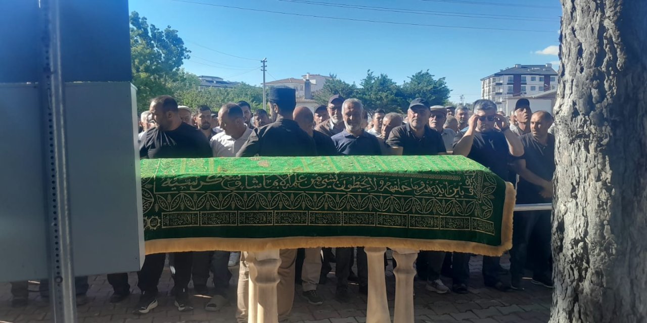 Cevdet Meral son yolculuğuna uğurlandı