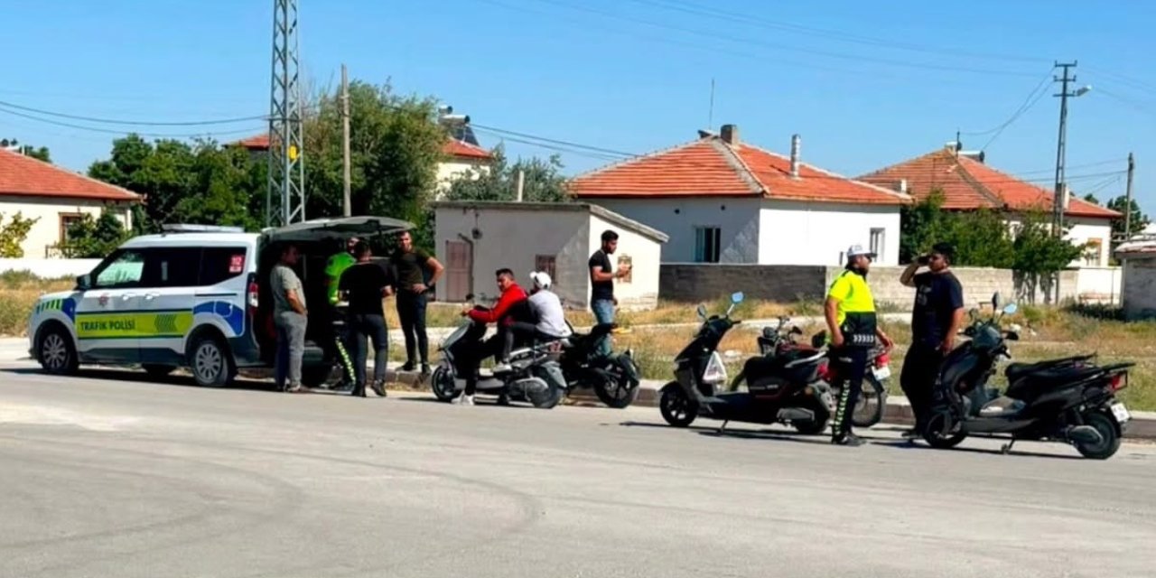 Sultanhanı’nda Trafik Ekiplerinden Motosikletlere Sıkı Denetim