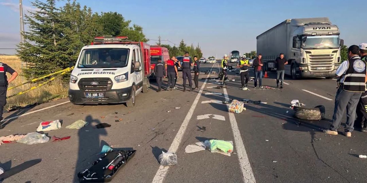 Gurbetçi Ailenin Acı Yolculuğu: Takla Atan Otomobilde 3 Kişi Öldü