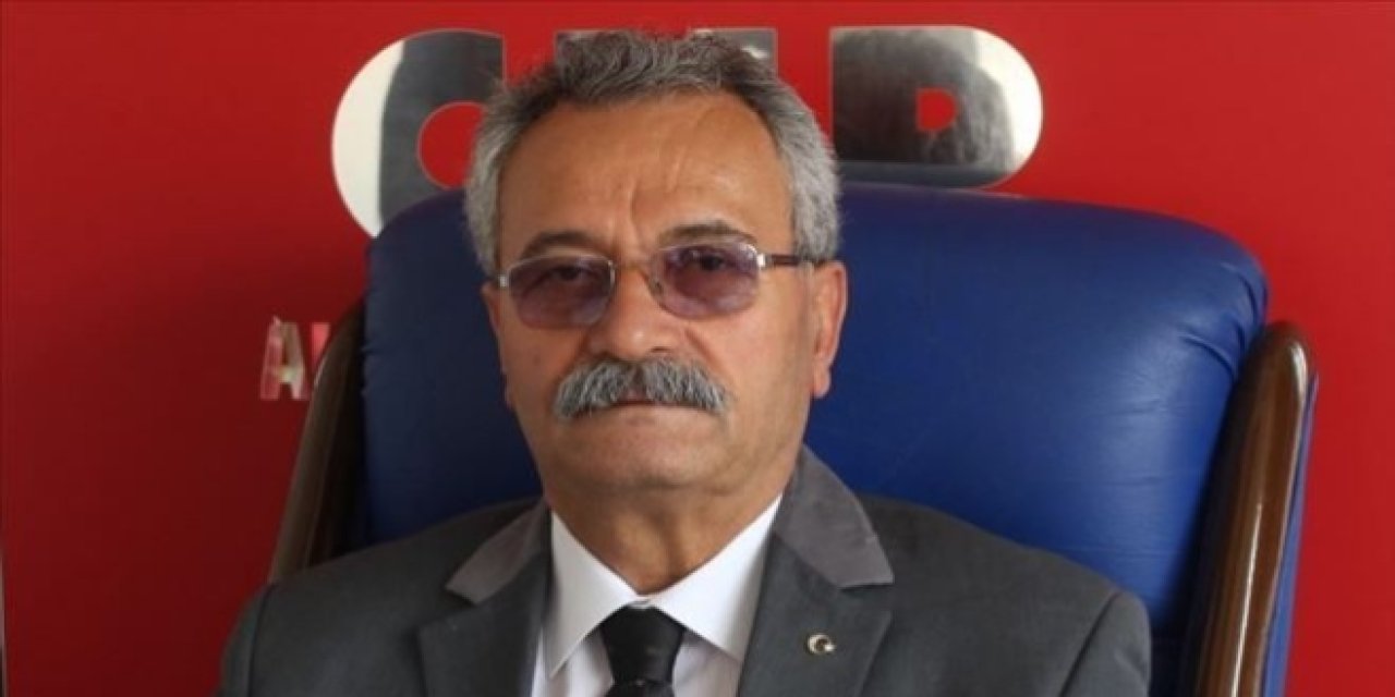 Özgür Özel'e CHP'de Kalma ve Örgütü Güçlendirme Çağrısı