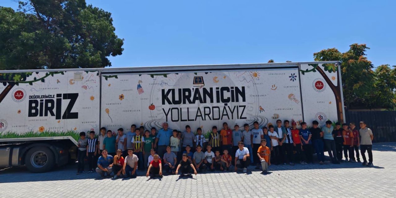 Eskil'de Mobil Kur'an-ı Kerim Aracı Öğrencilerle Buluştu