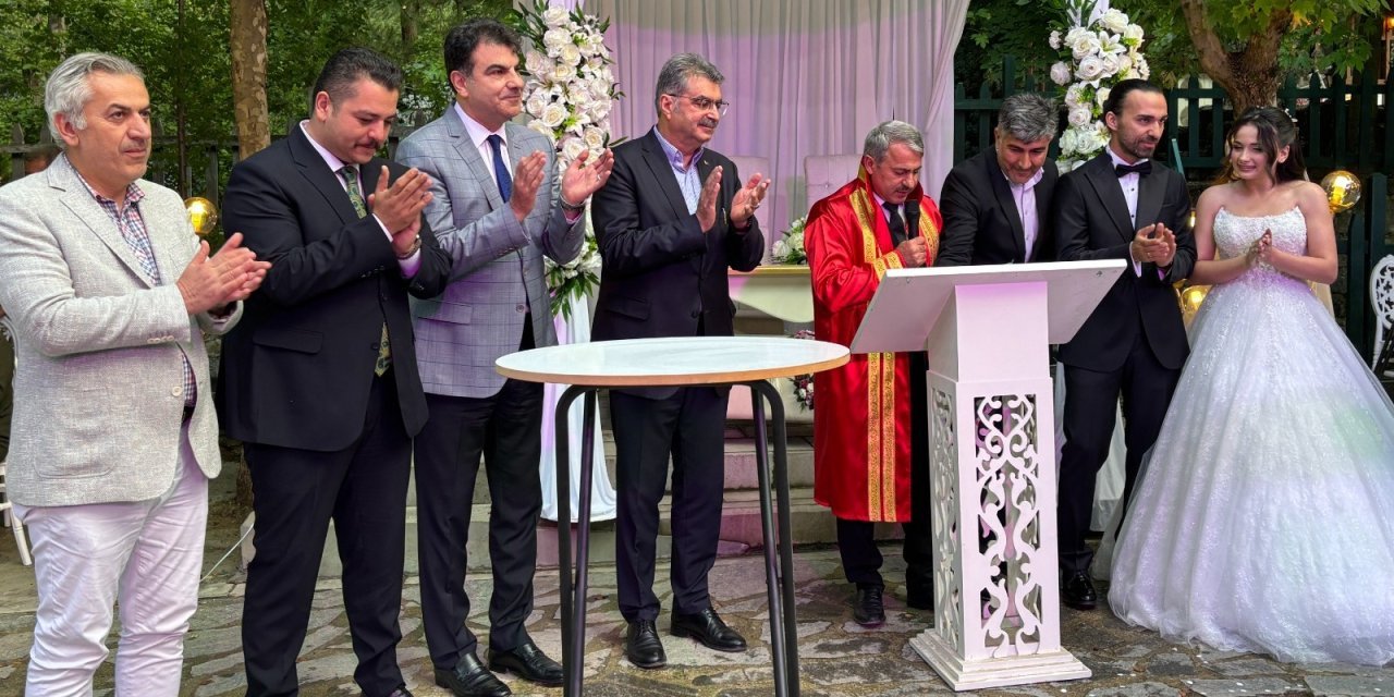 İsmail Zahid İşcan ve Dr. Emine Betül Sezgin’den görkemli düğün töreni