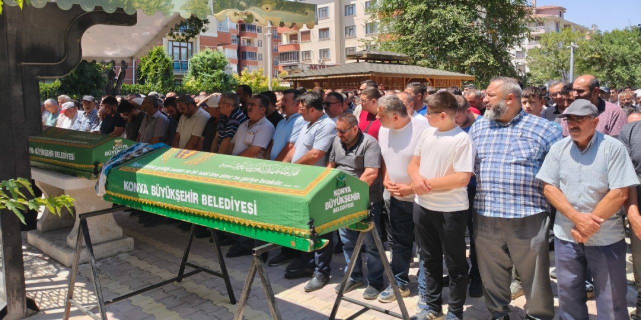 Zehra Sak Dualarla Son Yolculuğuna Uğurlandı