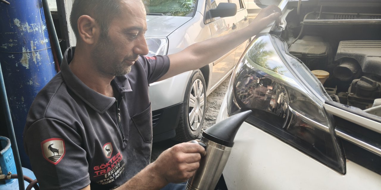Konya'da Nanoteknoloji ile Far Temizliği: Farlar Fabrikadan Çıkmış Gibi Yenileniyor
