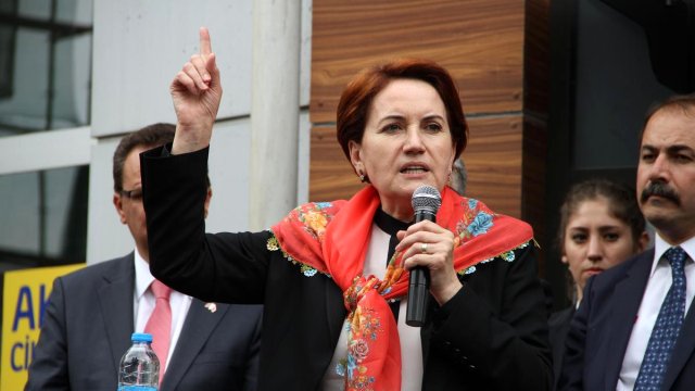 MHP'de Meral Akşener krizi büyüyor!