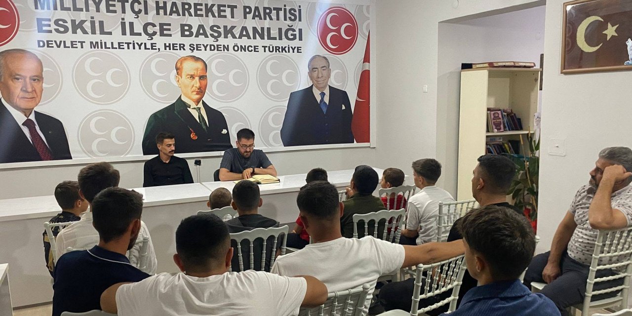 Eskil Ülkü Ocakları'ndan 30 Ağustos Zafer Bayramı’na anlamlı anma