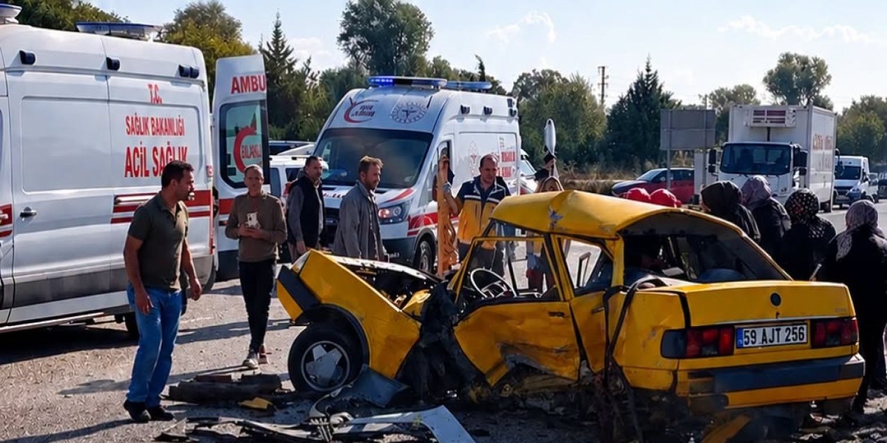 Beyşehir-Isparta Yolunda Feci Kaza: Aynı Aileden 3 Kişi Hayatını Kaybetti