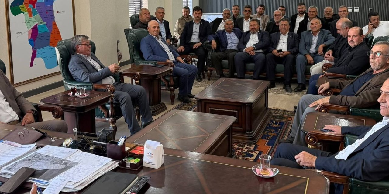 Eskil Belediye Başkanı Mustafa Zavlak Muhtarları Ağırladı!
