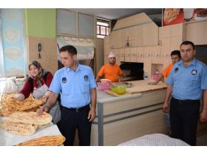 Aksaray’da Ekmek Ve Pide Fırınları Denetledi