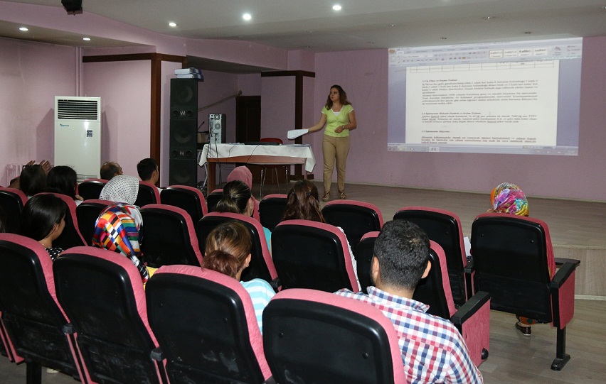 Aksaray'da girişimcilik kursları sürüyor