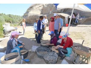 11 Bin Yıllık Köy Aşıklı Höyük