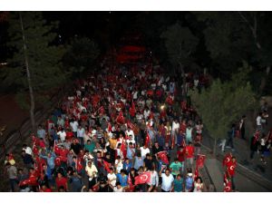 Konya’da Ülkücülerden “Şehide Saygı, Teröre Lanet” Yürüyüşü